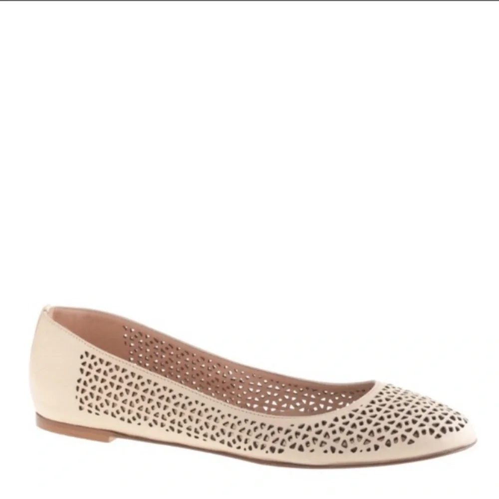 J.Crew Sz 6 nora 100% leather ivory cream pointelle crochet ballet flats slip on - Picture 1 of 6